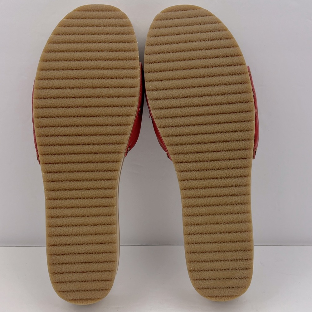 Dr Scholl’s SHOES, RED LEATHER TOP, ADJUSTABLE TOP STRAP, WOODEN SOLE, SIZE 10M - Picture 16 of 16